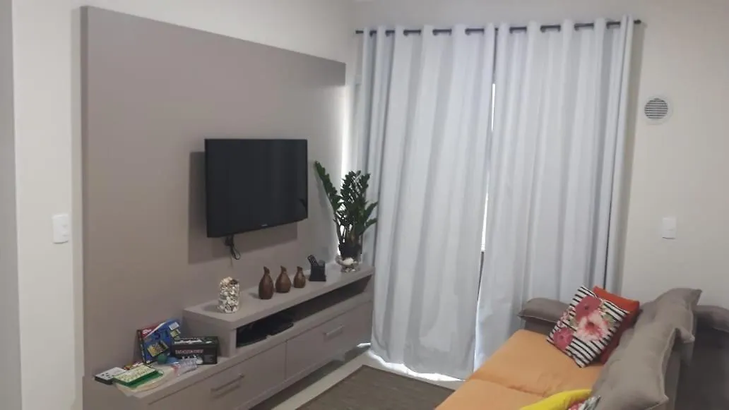 Apto Em Bombinhas 400M Do Mar Apartment 0*,  Brazil